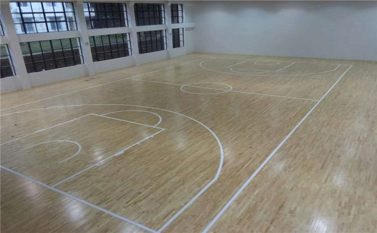 羽毛球館木地板有什么優(yōu)勢？