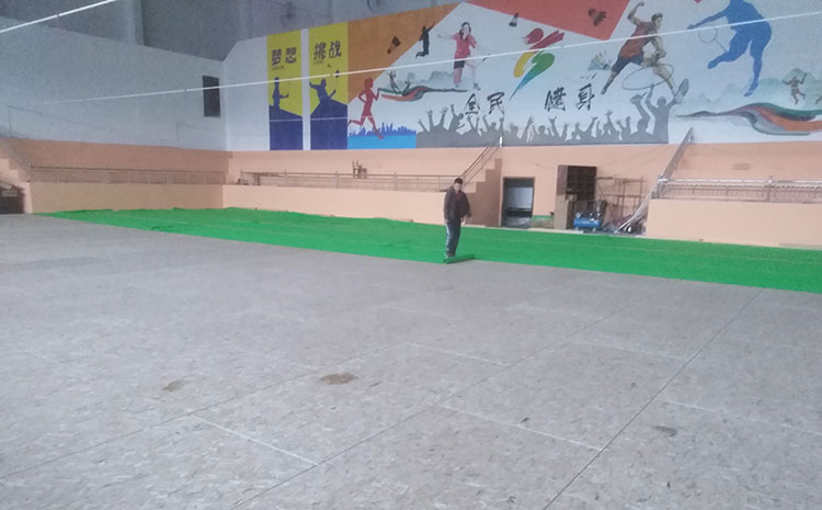 常見(jiàn)的運(yùn)動(dòng)木地板工廠