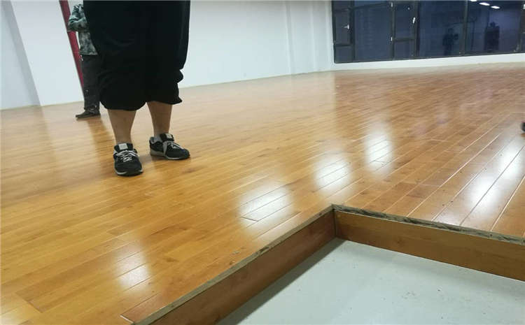 體育館實木地板廠家造價是多少？